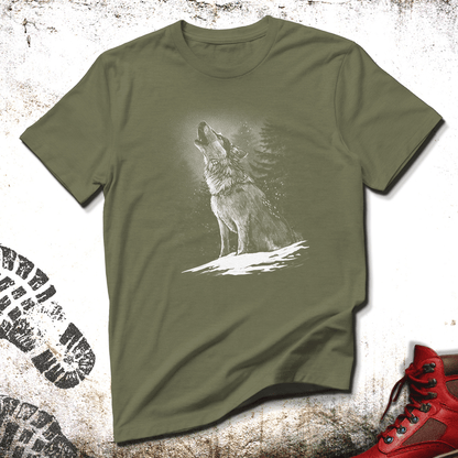 Wolf In The Snow  - Unisex T-Shirt