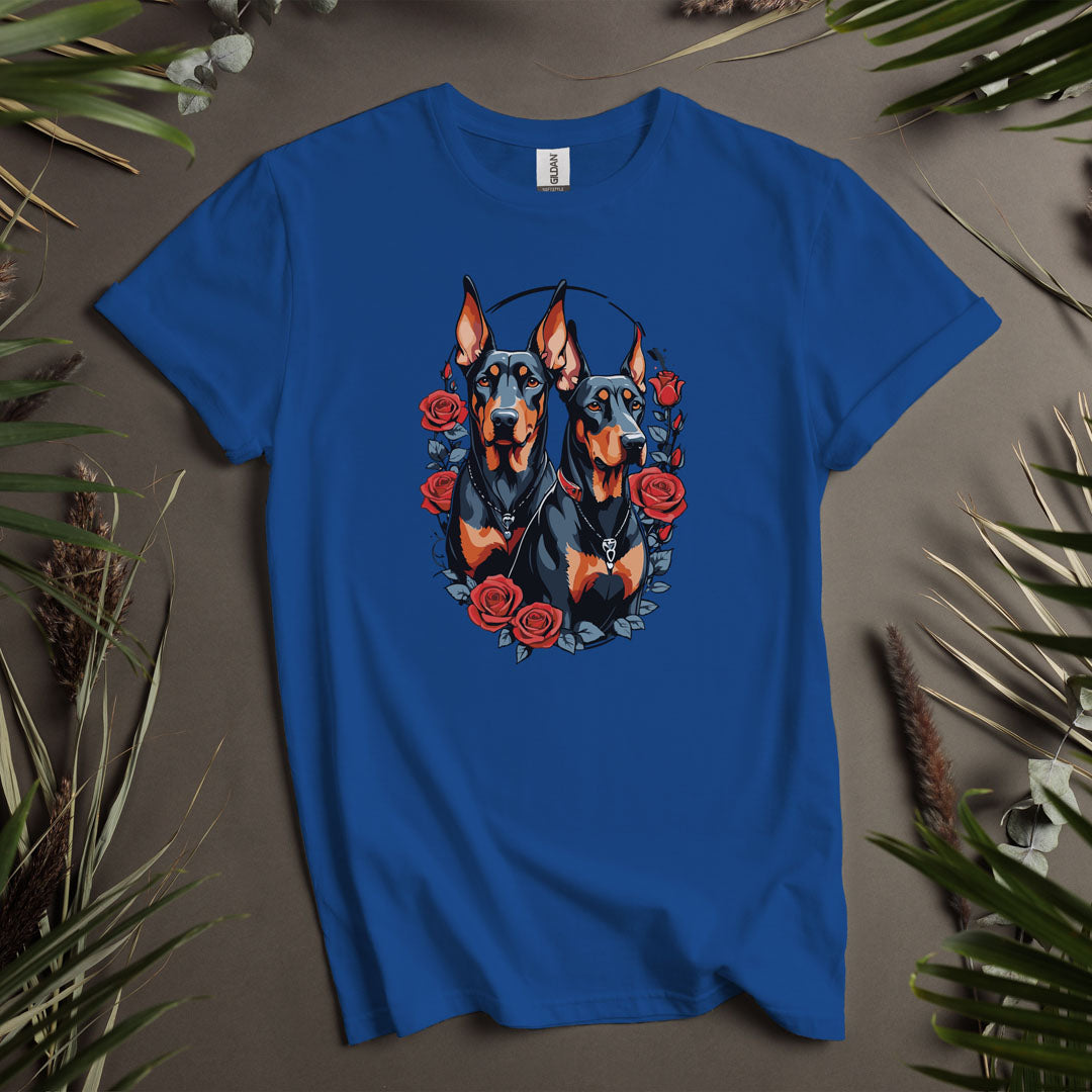 Doberman and Roses - Unisex T-Shirt